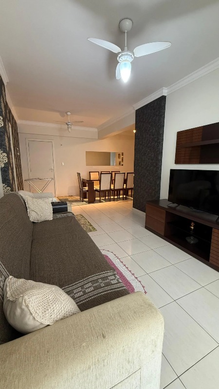 Apartamento mobiliado de 79 m² no Centro, Balneário Camboriú – 2 dorms, 1 suíte - Foto 2 de 22