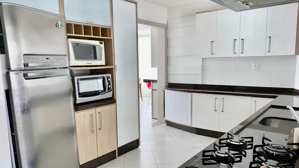 Apartamento 3 suítes mobiliado com 161 m² no Centro, Balneário Camboriú - Foto 14 de 27