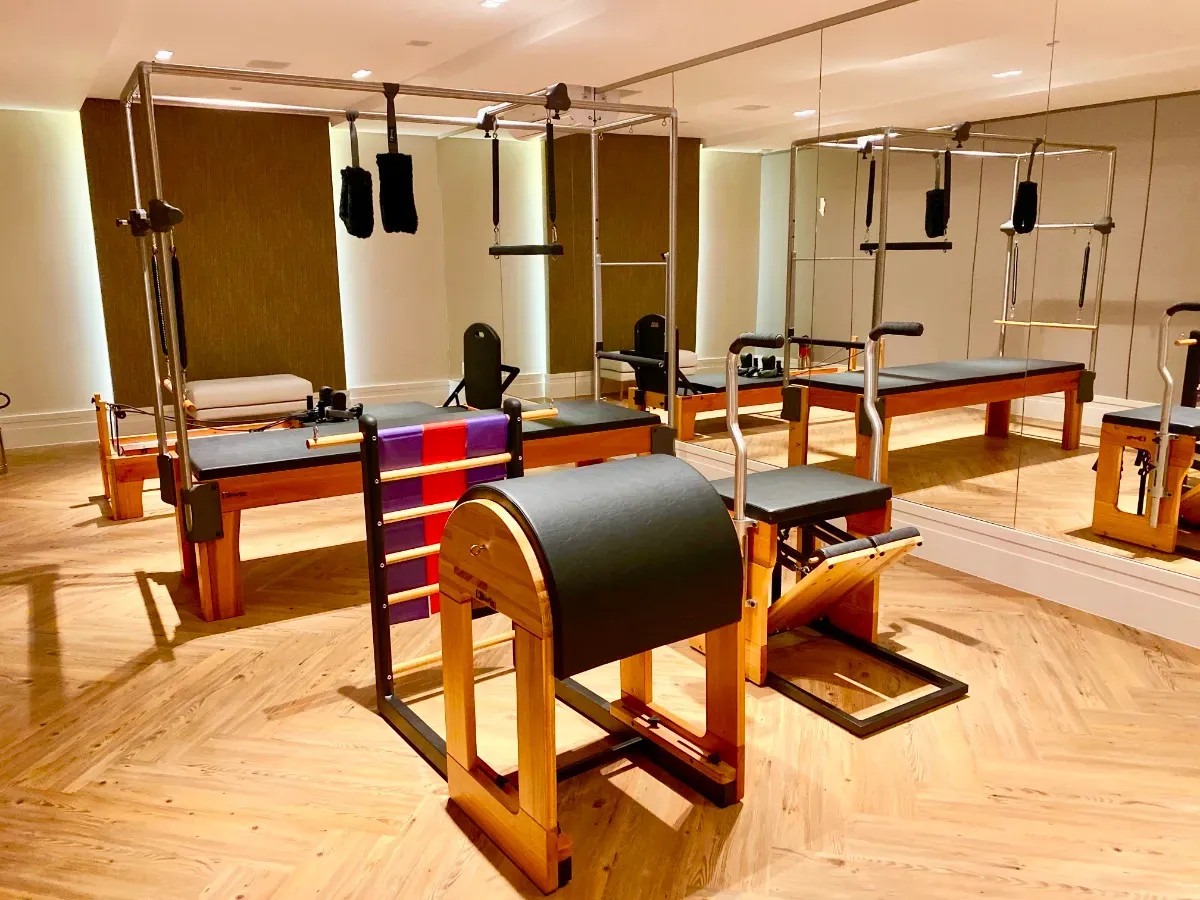 Apartamento residencial de alto padrão com 4 suítes, 5 vagas e 291,29 m² – Balneário Camboriú (Centro) - Foto 27 de 29