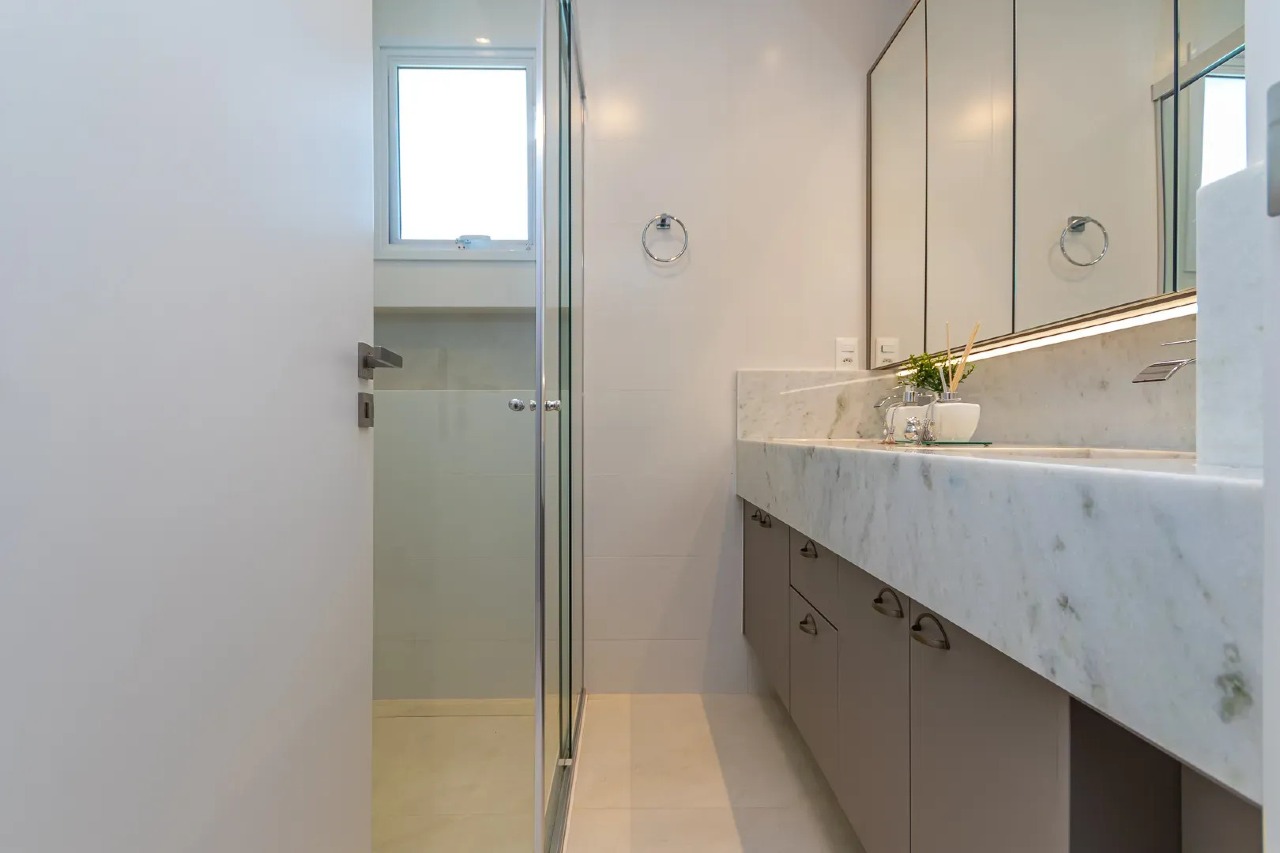 Apartamento 2 suítes à venda no EDF SDOLAR DE CAPRI RESIDENCE Mobiliado no Centro de Balneário Camboriú - Foto 19 de 26