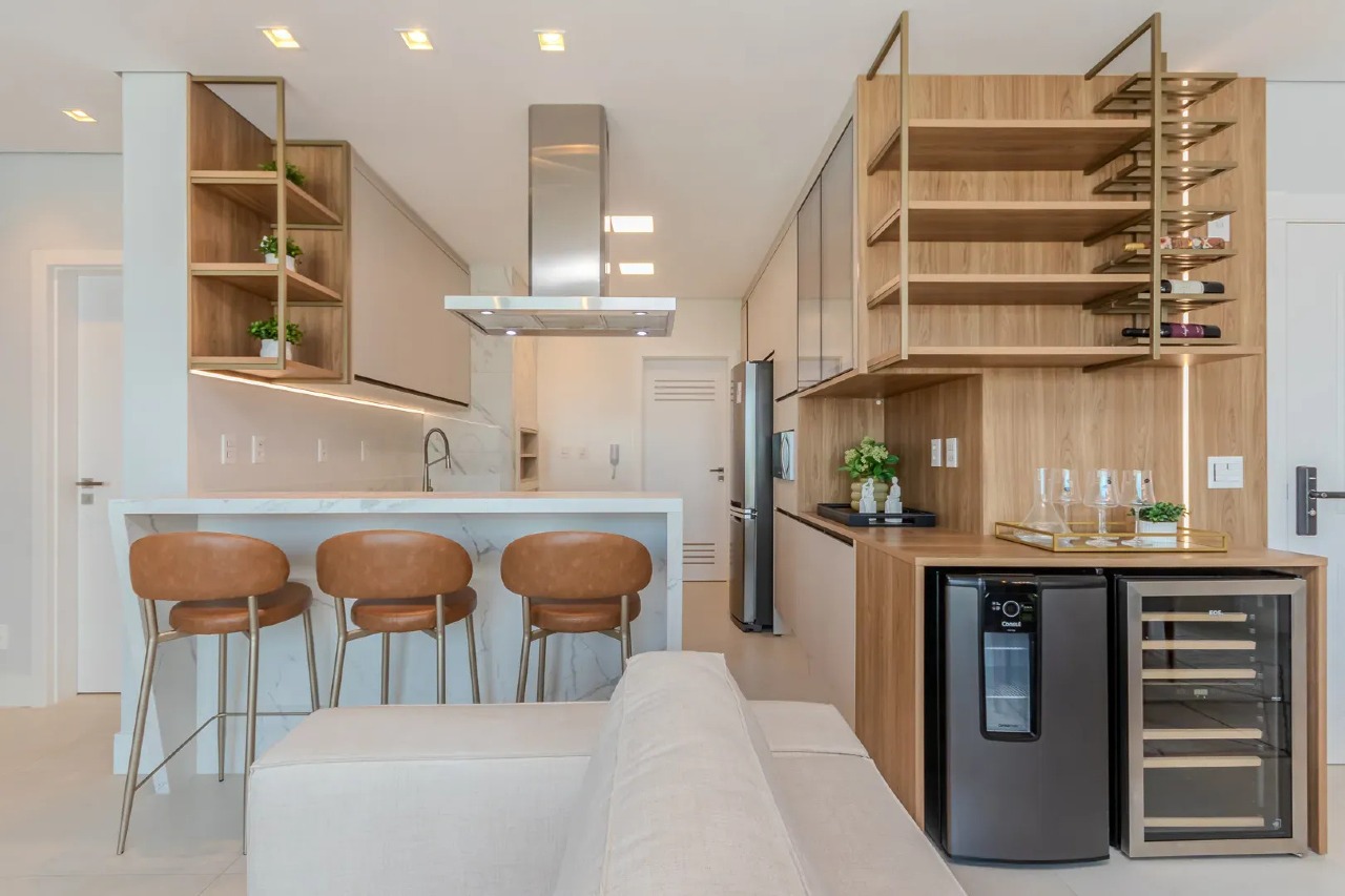 Apartamento 2 suítes à venda no EDF SDOLAR DE CAPRI RESIDENCE Mobiliado no Centro de Balneário Camboriú - Foto 6 de 26