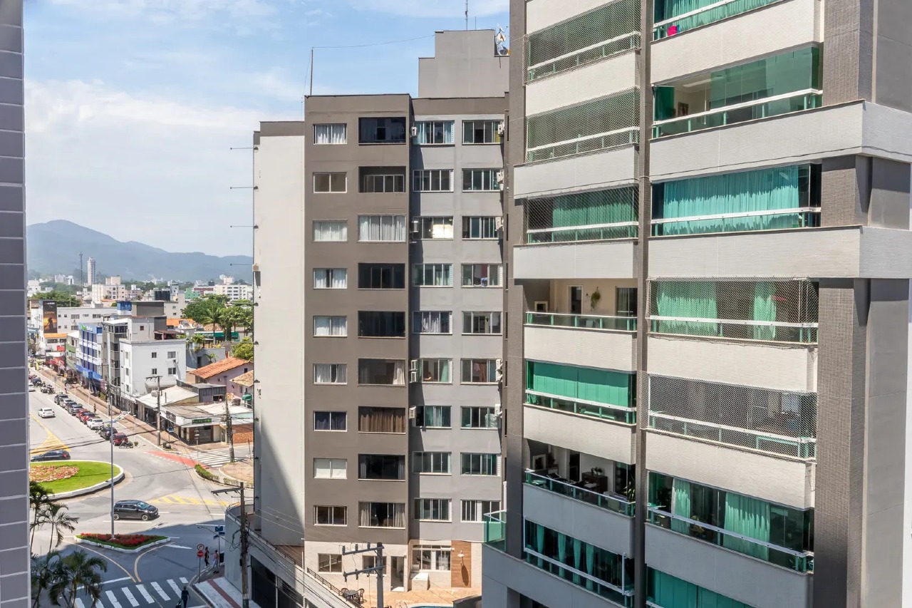 Apartamento 2 suítes à venda no EDF SDOLAR DE CAPRI RESIDENCE Mobiliado no Centro de Balneário Camboriú - Foto 21 de 26