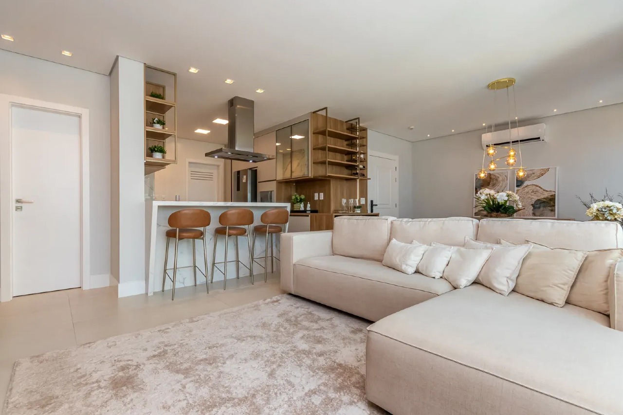 Apartamento 2 suítes à venda no EDF SDOLAR DE CAPRI RESIDENCE Mobiliado no Centro de Balneário Camboriú - Foto 2 de 26