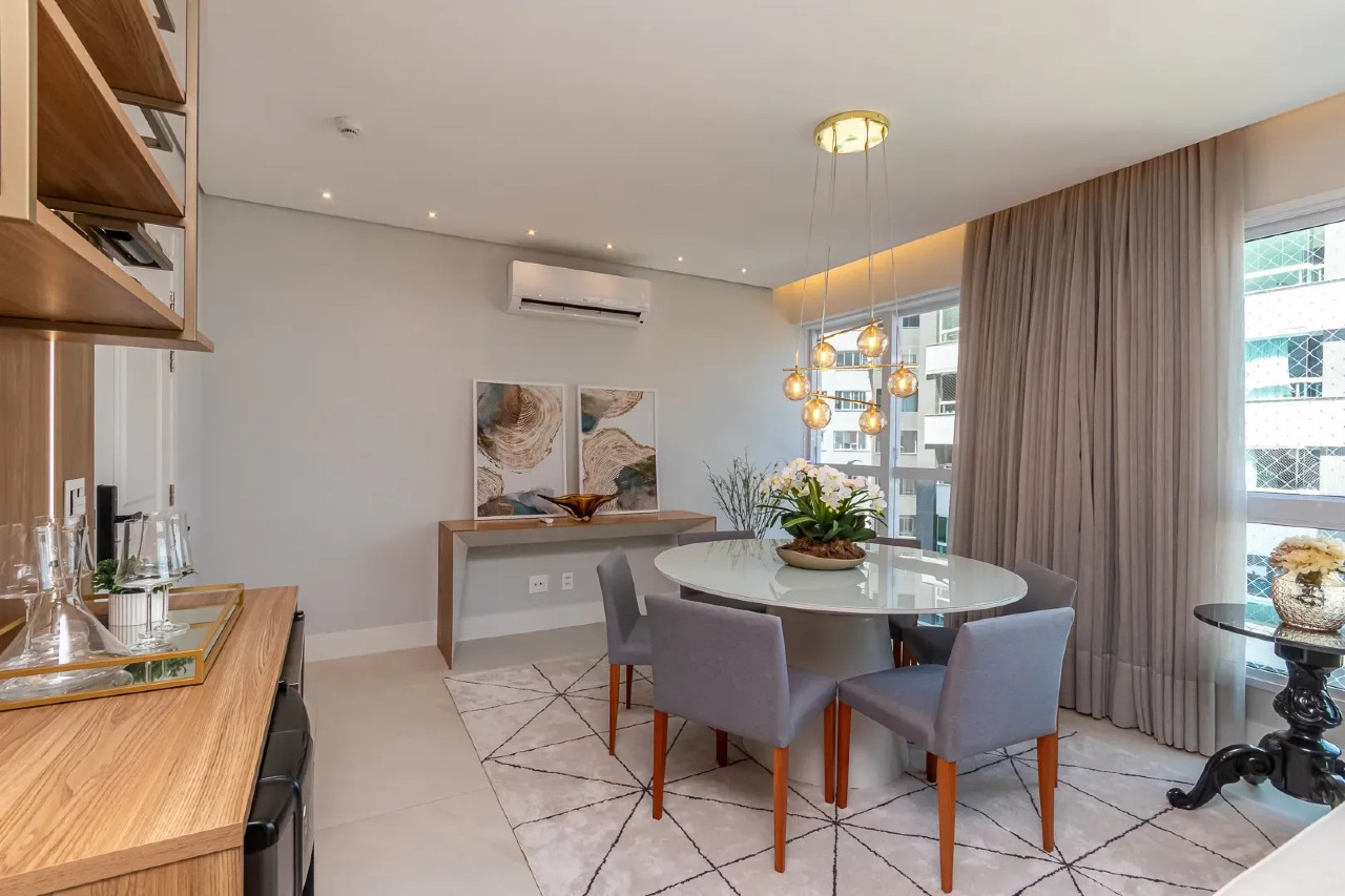 Apartamento 2 suítes à venda no EDF SDOLAR DE CAPRI RESIDENCE Mobiliado no Centro de Balneário Camboriú - Foto 7 de 26