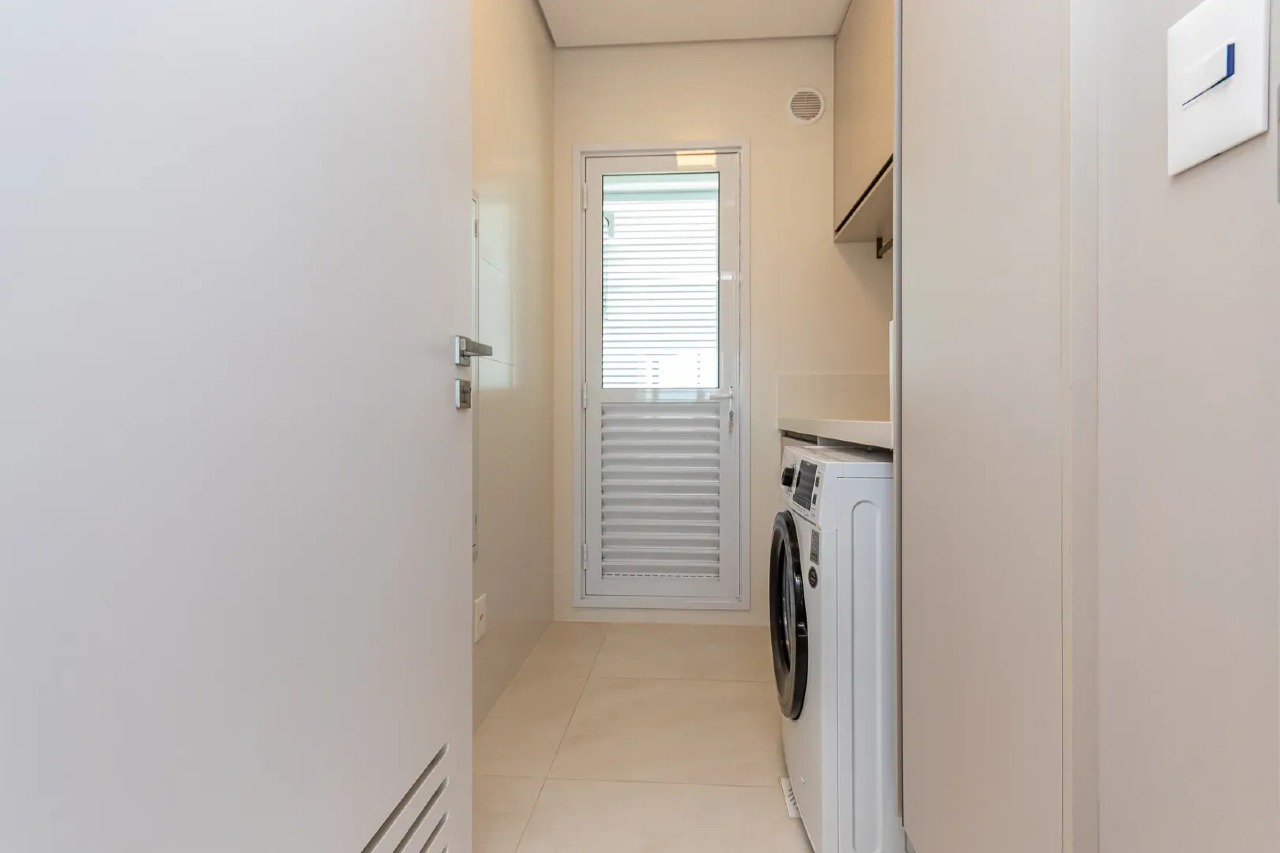 Apartamento 2 suítes à venda no EDF SDOLAR DE CAPRI RESIDENCE Mobiliado no Centro de Balneário Camboriú - Foto 11 de 26