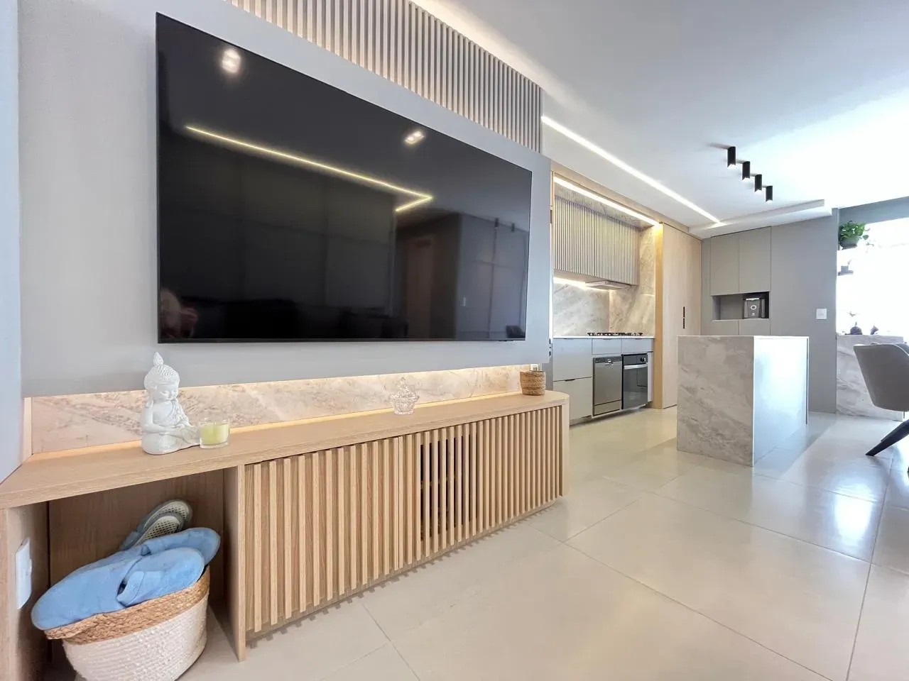 Apartamento 3 Quartos com 2 Vagas na Praia Brava de Itajaí - Foto 6 de 19