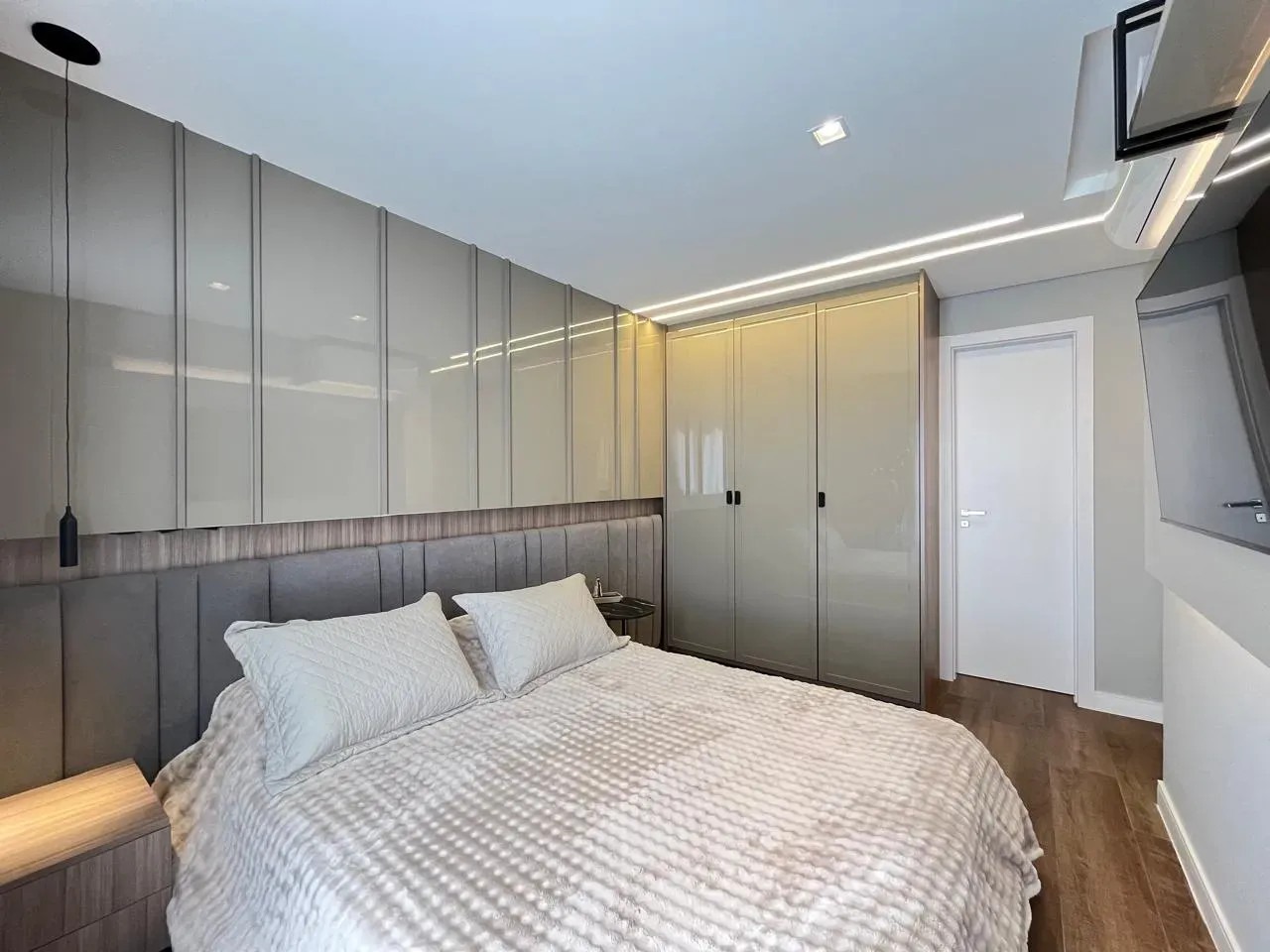 Apartamento 3 Quartos com 2 Vagas na Praia Brava de Itajaí - Foto 12 de 19