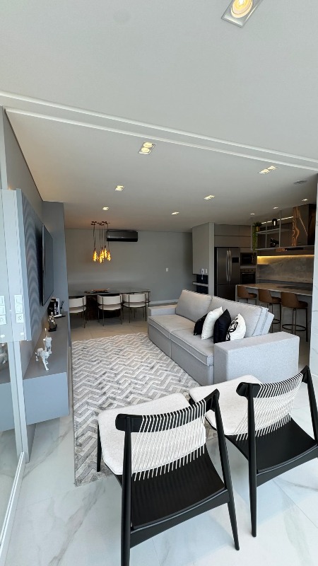 Apartamento 2 dormitórios com suíte, vista mar, 2 vagas — Praia Brava, Itajaí - Foto 4 de 11