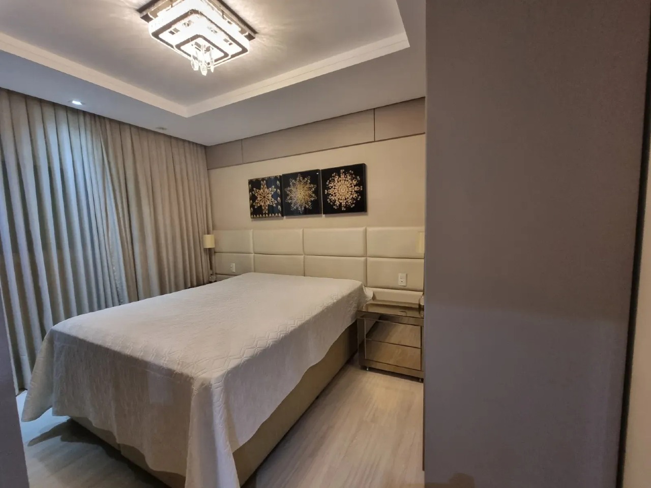 Apartamento 3 suítes no Centro de Balneário Camboriú — 2 vagas, mobiliado, lazer completo - Foto 27 de 30