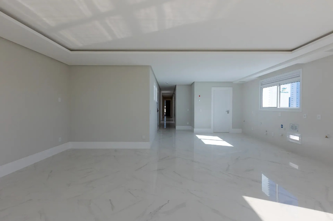 Venda: Apartamento 4 suítes com vista ao mar em Balneário Camboriú, 151,28 m² - Foto 14 de 29