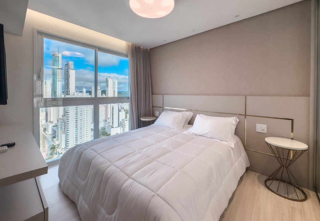 Apartamento 3 suítes com 3 vagas em Balneário Camboriú — Pioneiros - Foto 10 de 30