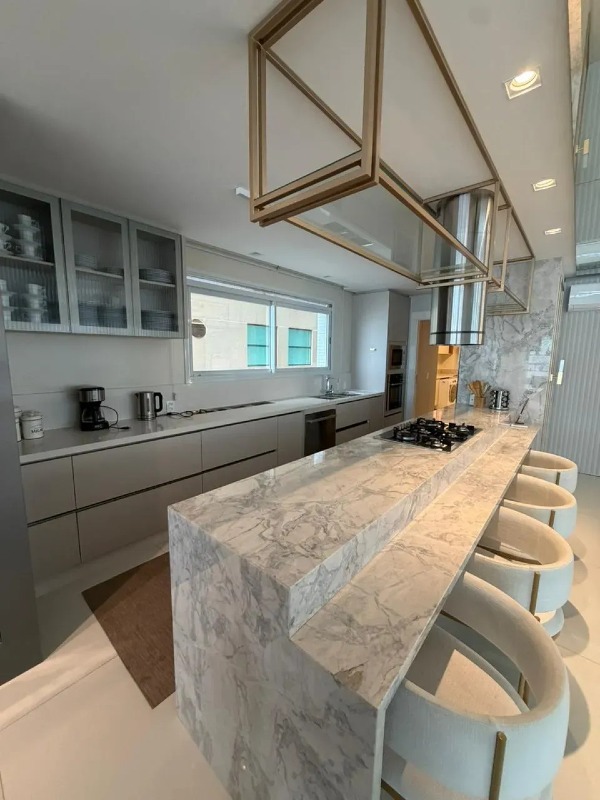 Apartamento Residencial de Alto Padrão com 6 Quartos em Balneário Camboriú - Foto 9 de 24