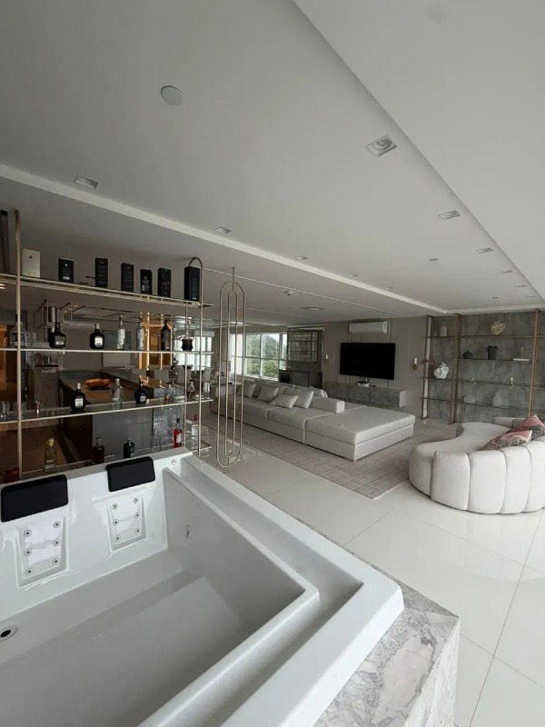 Apartamento Residencial de Alto Padrão com 6 Quartos em Balneário Camboriú - Foto 5 de 24