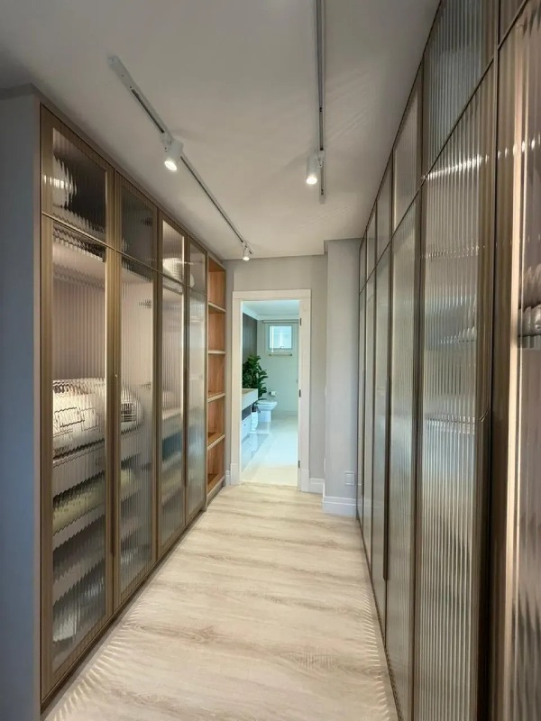 Apartamento Residencial de Alto Padrão com 6 Quartos em Balneário Camboriú - Foto 21 de 24