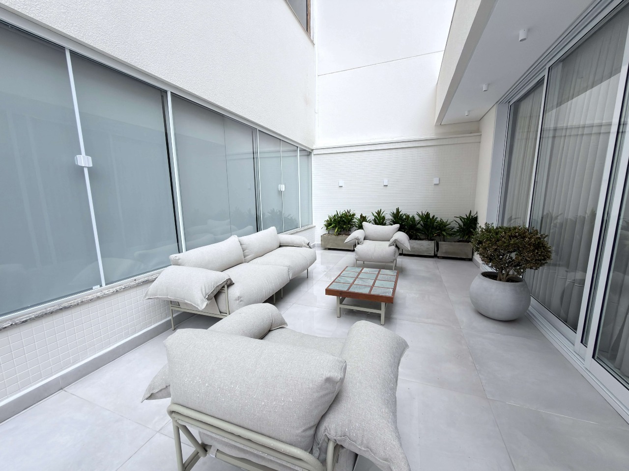 Apartamento 3 suítes, 3 vagas, 177m², Balneário Camboriú - Pioneiros - Foto 4 de 30