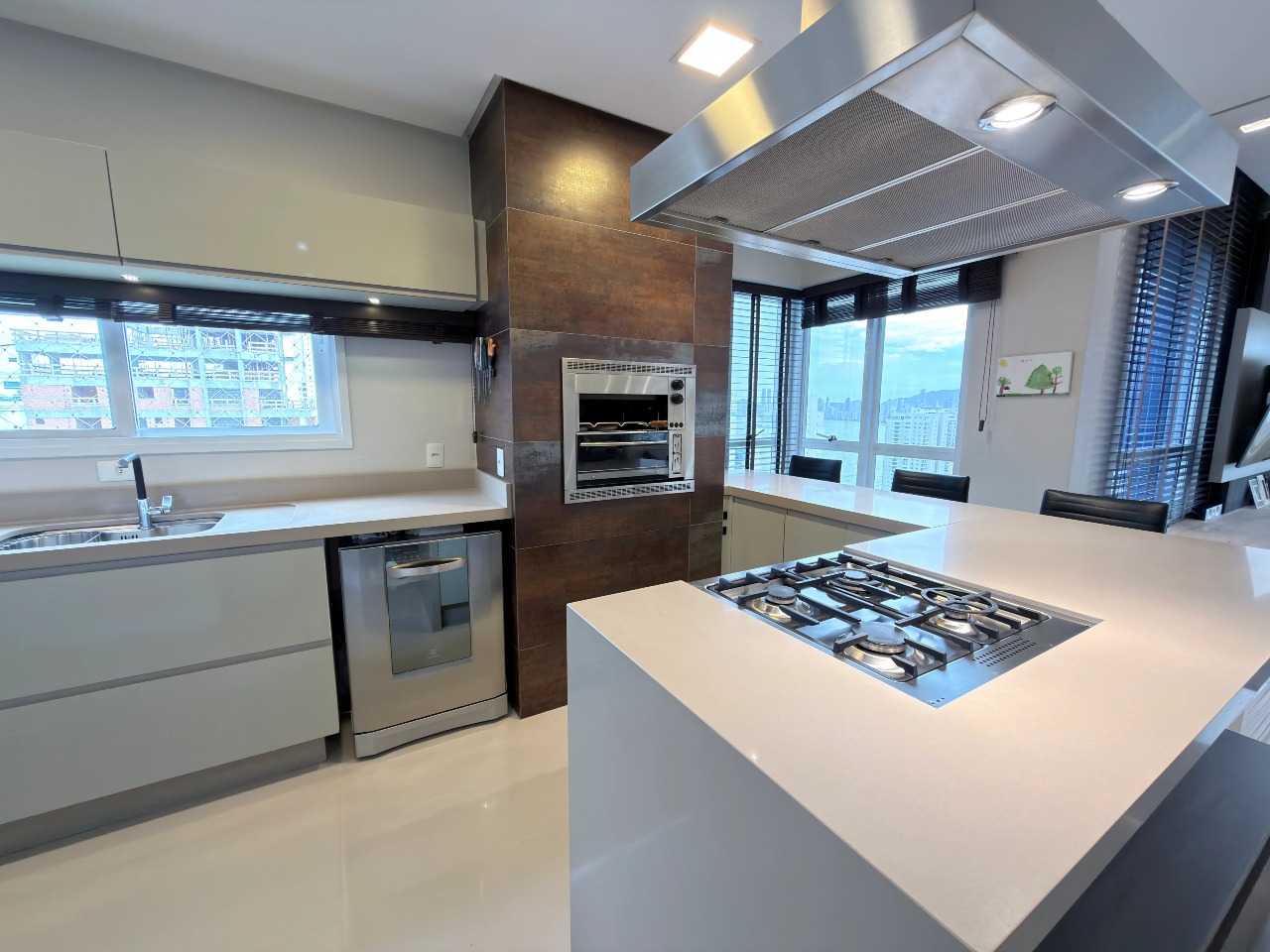 Apartamento 3 suítes, 3 vagas, 177m², Balneário Camboriú - Pioneiros - Foto 8 de 30