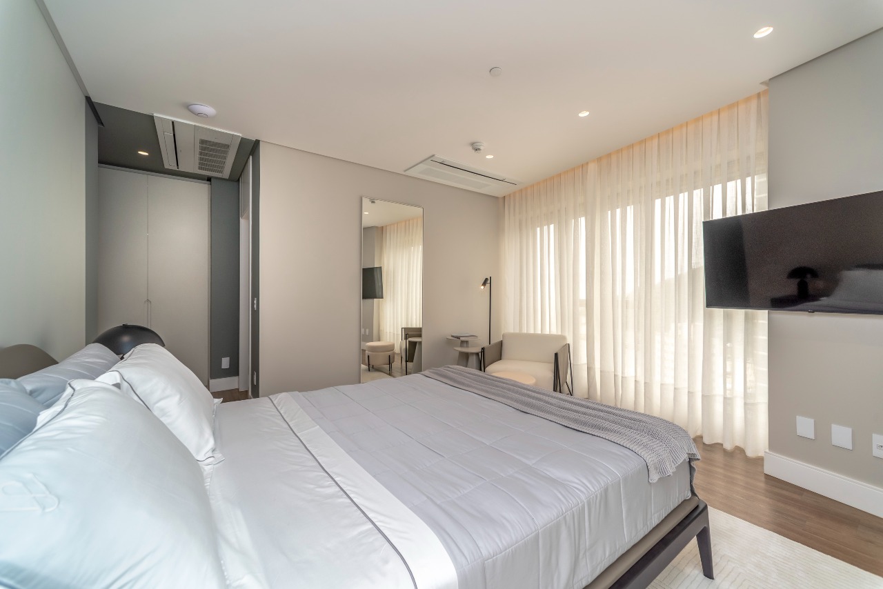 Yachthouse by Pininfarina: 261m² Mobiliados, 4 Suítes e Eficiência Logística na Barra Sul por R$ 11,39M - Foto 18 de 30