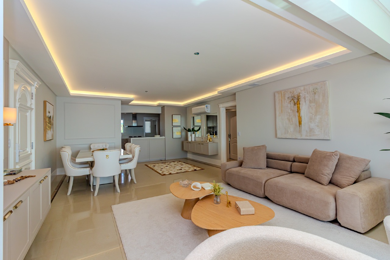 Apartamento padrão Embraed 3 suítes frente mar, totalmente reformado à venda no Villa Cora em Balneário Camboriú - Foto 6 de 36