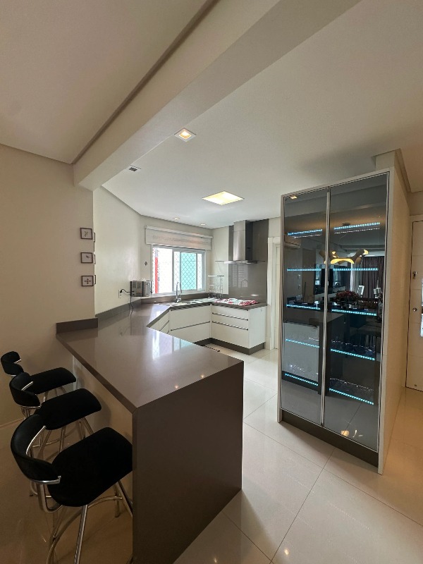 Apartamento 3 suítes à venda no Le Majestic Residence no Centro de Balneário Camboriú - Foto 5 de 25