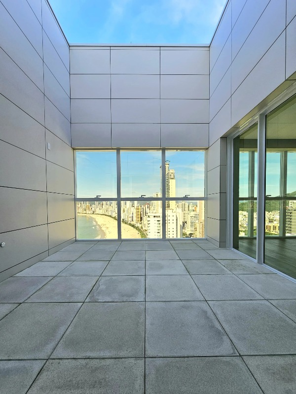 Apartamento 4 suítes à venda no Skyline no Centro de Balneário Camboriú - Foto 5 de 21