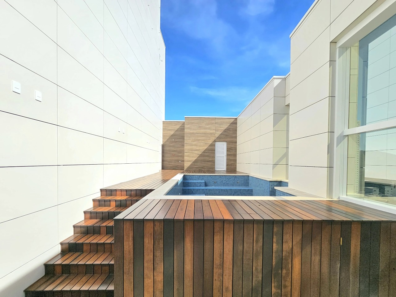 Apartamento 4 suítes à venda no Skyline no Centro de Balneário Camboriú - Foto 8 de 21