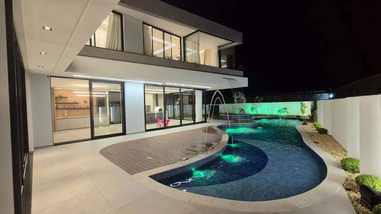 Casa em Condomínio - Imagem 1