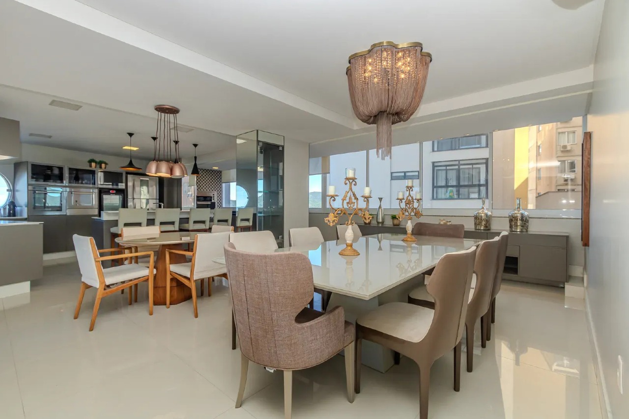 Apartamento 3 suítes mobiliado de 200 m² no Centro, Balneário Camboriú - Foto 13 de 30