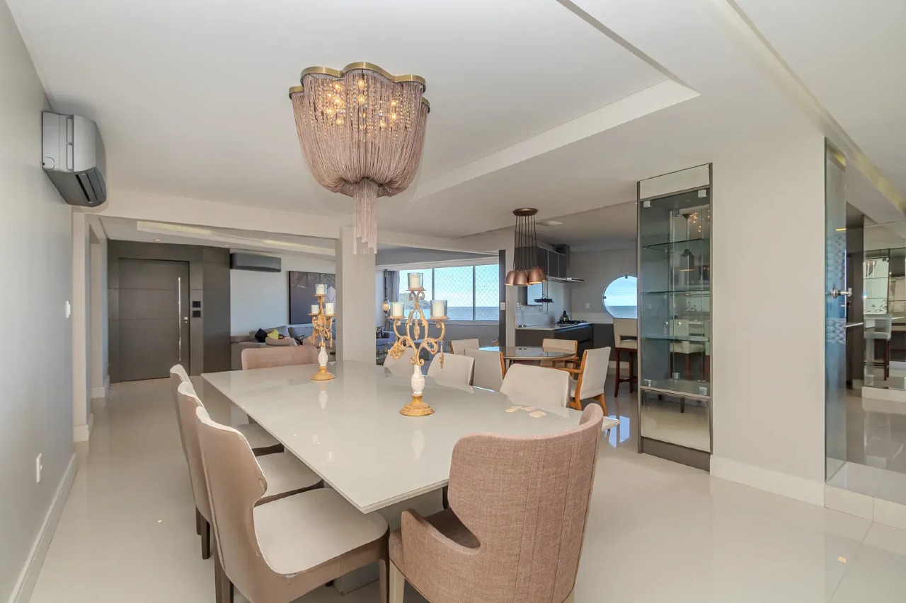 Apartamento 3 suítes mobiliado de 200 m² no Centro, Balneário Camboriú - Foto 6 de 30