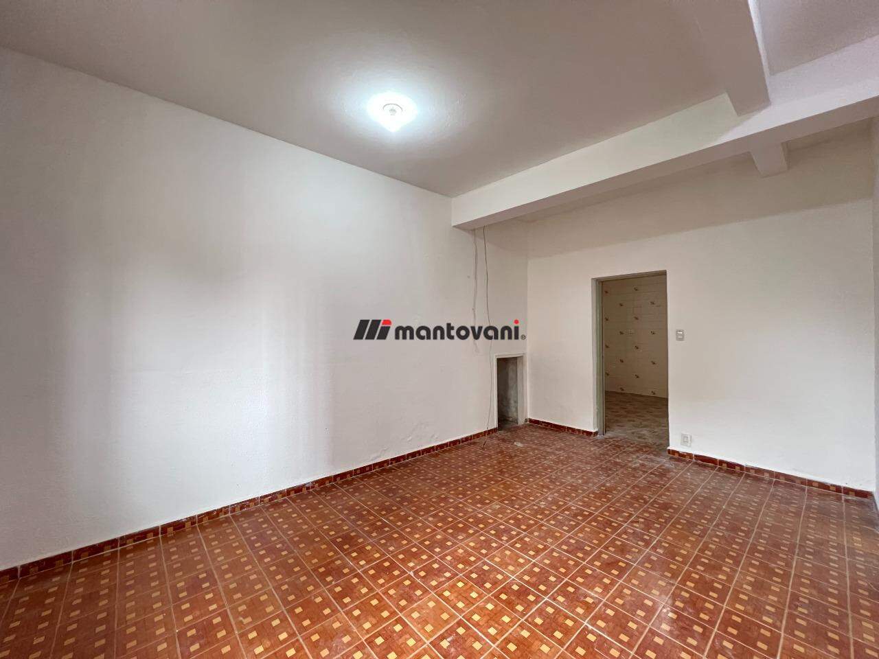 Casa para aluguel no Vila Santa Clara: QUARTO 