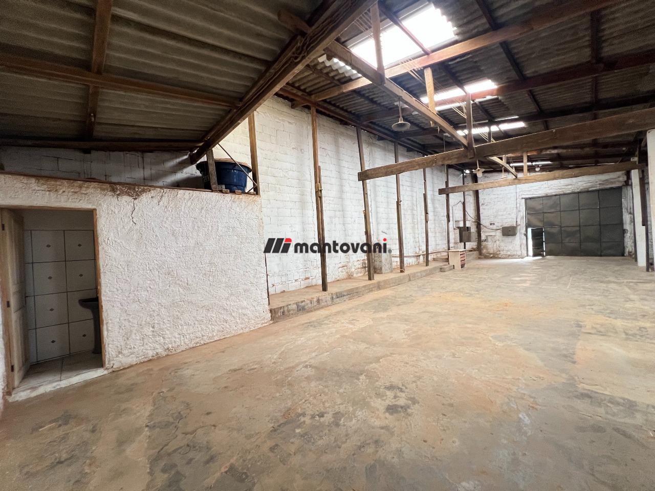 Salão à venda no Vila Ema: 