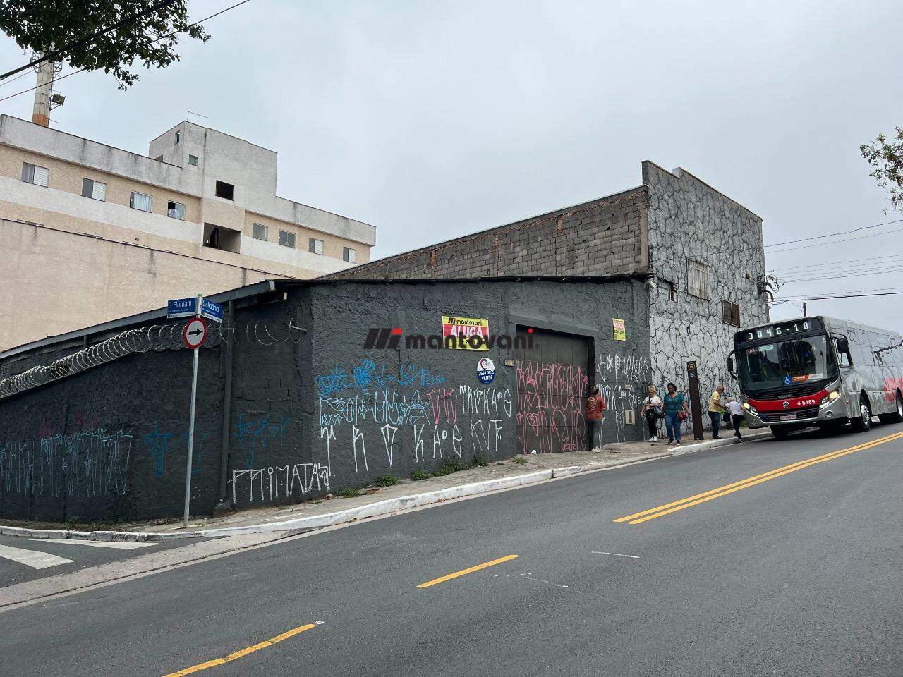 Salão à venda no Vila Ema: 