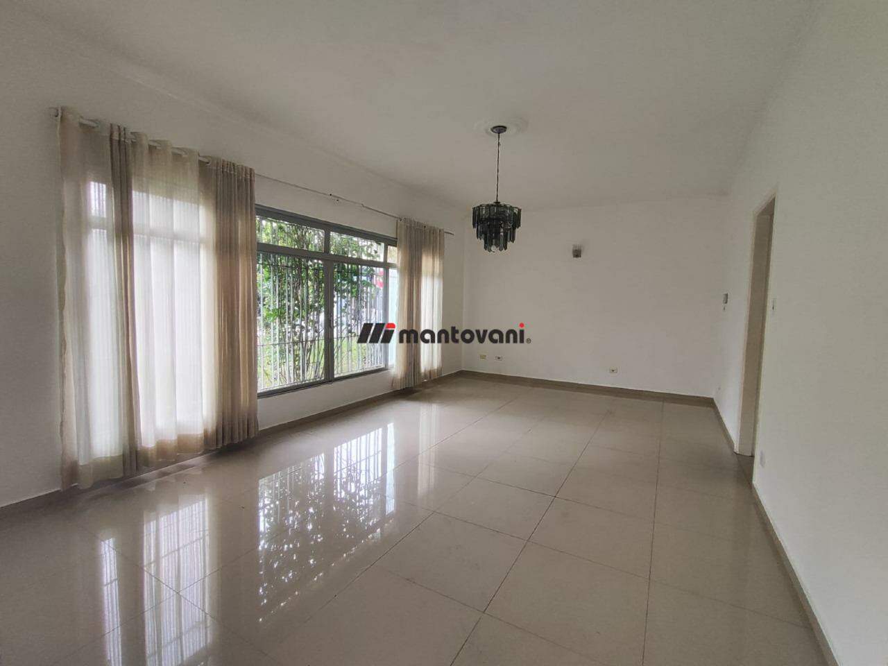 Casa para aluguel no Vila Ema: 