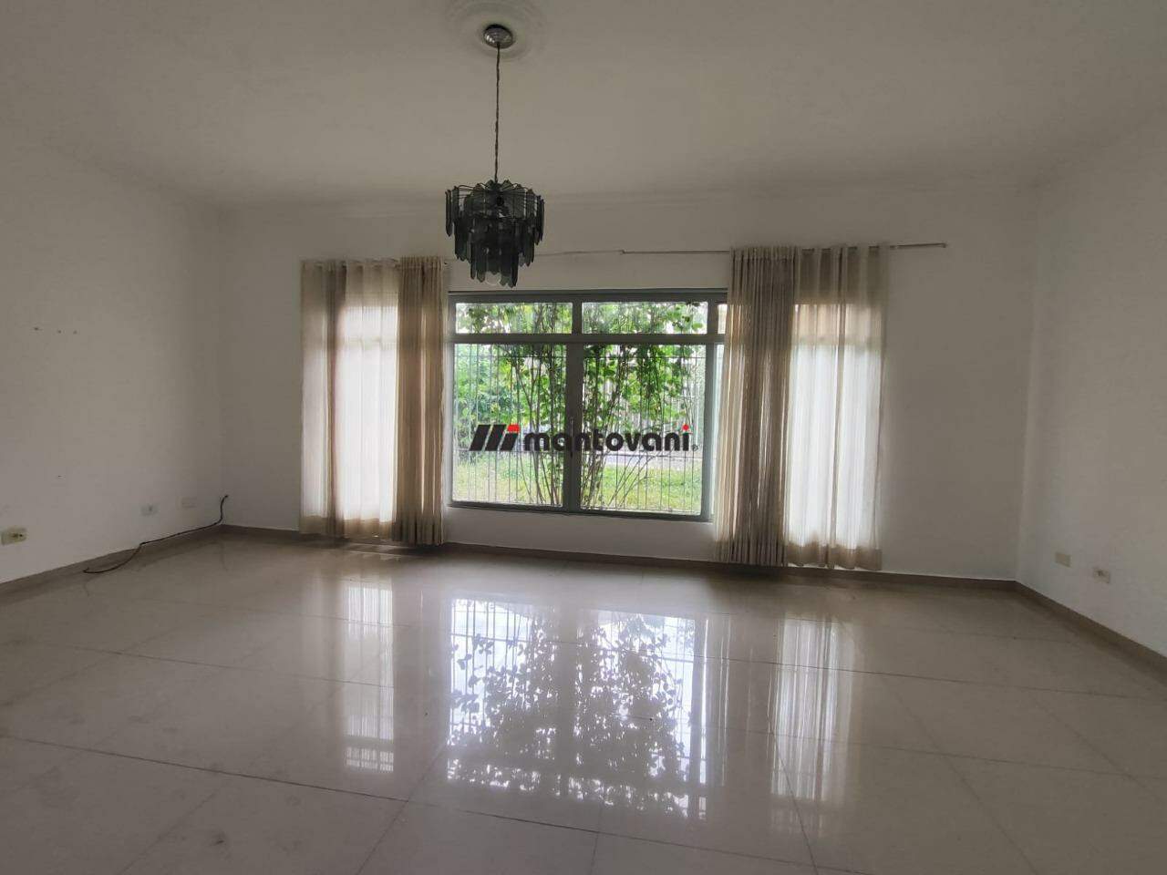 Casa para aluguel no Vila Ema: 