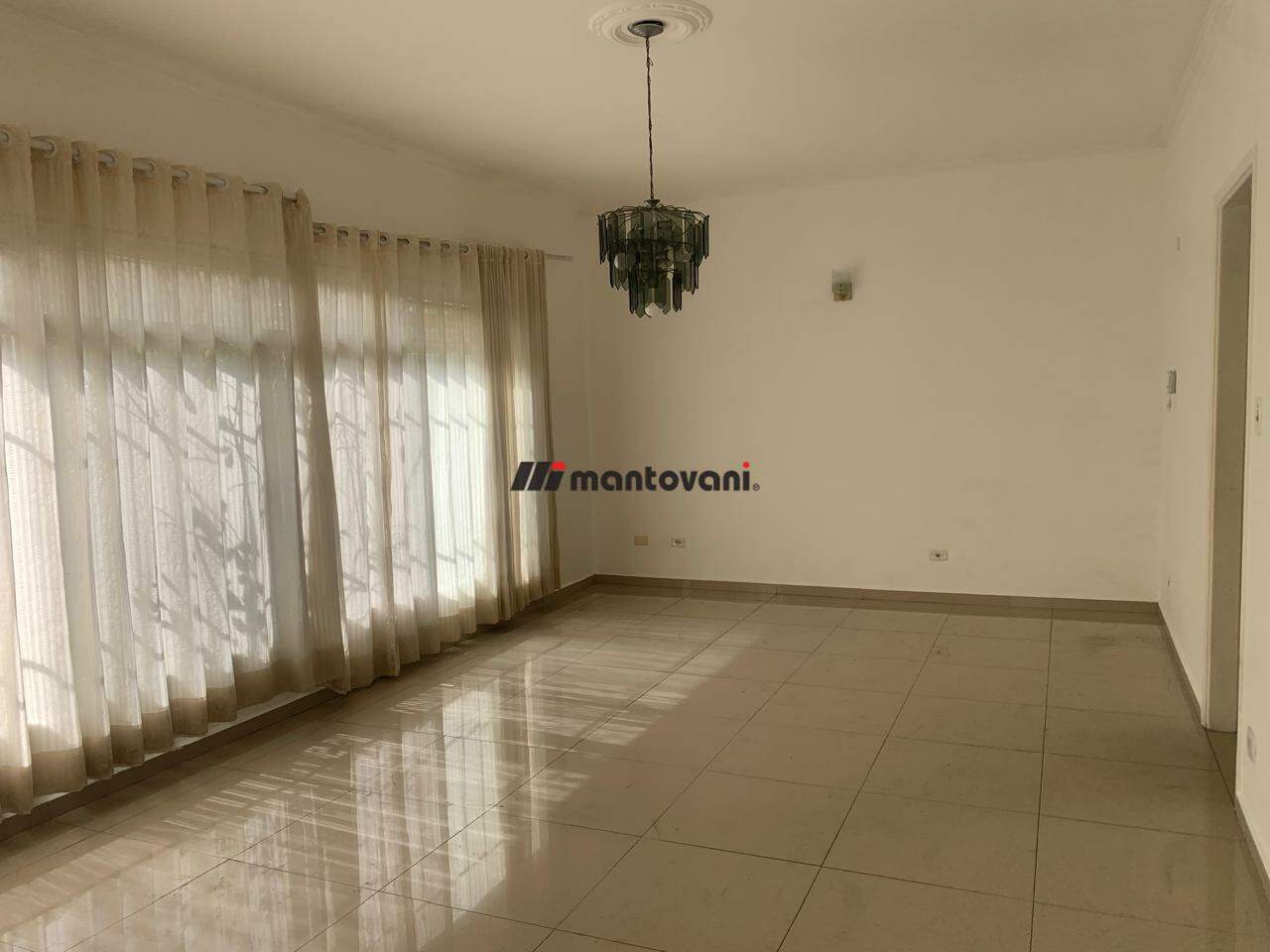 Casa para aluguel no Vila Ema: 