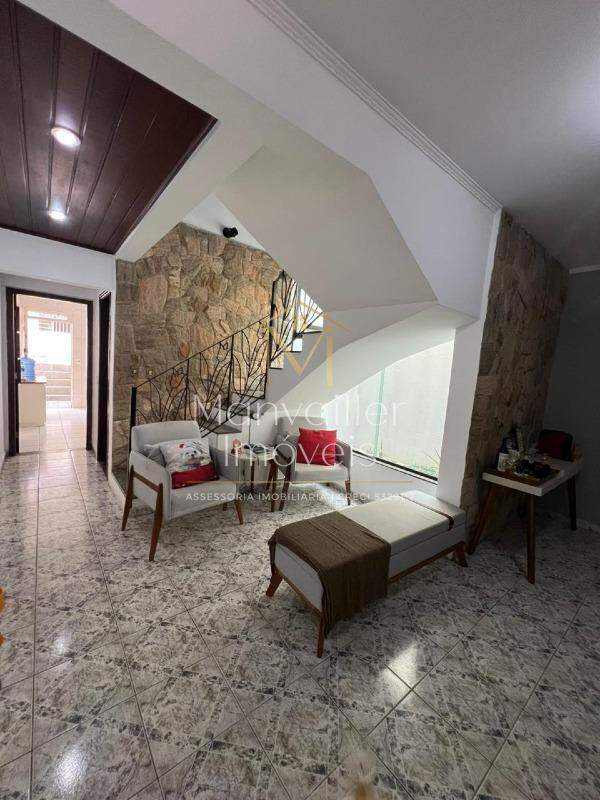 Casa à venda no Jardim Simus: 
