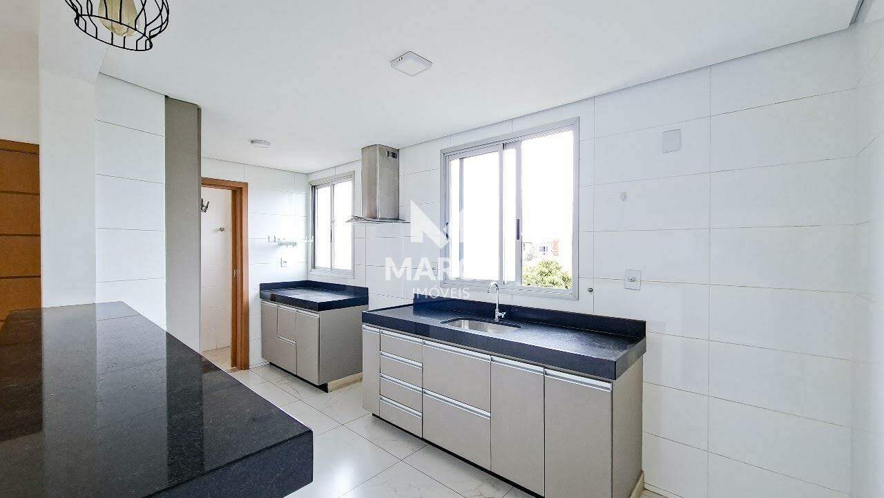 Apartamento para aluguel no Coração Eucarístico: Cozinha