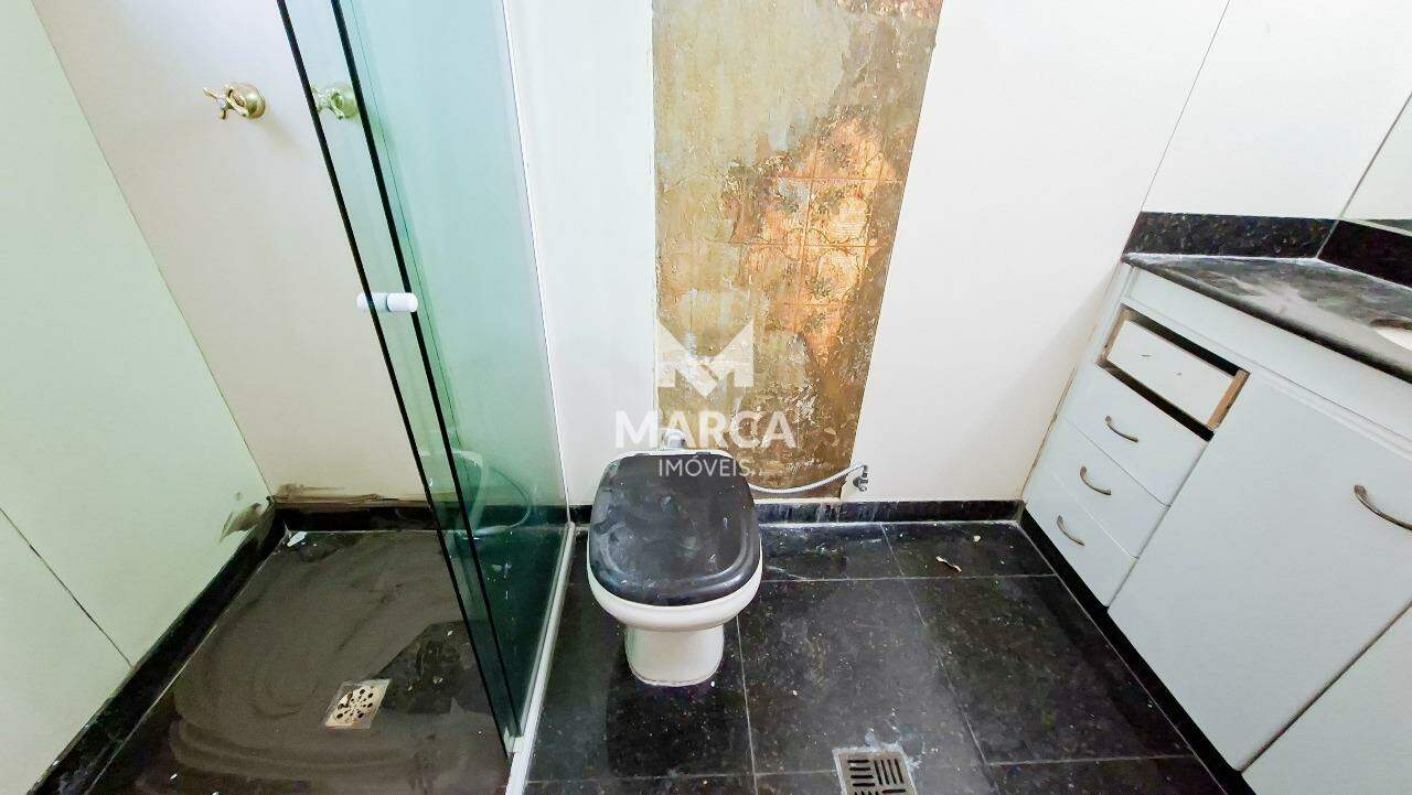 Cobertura para aluguel no Santa Lúcia: