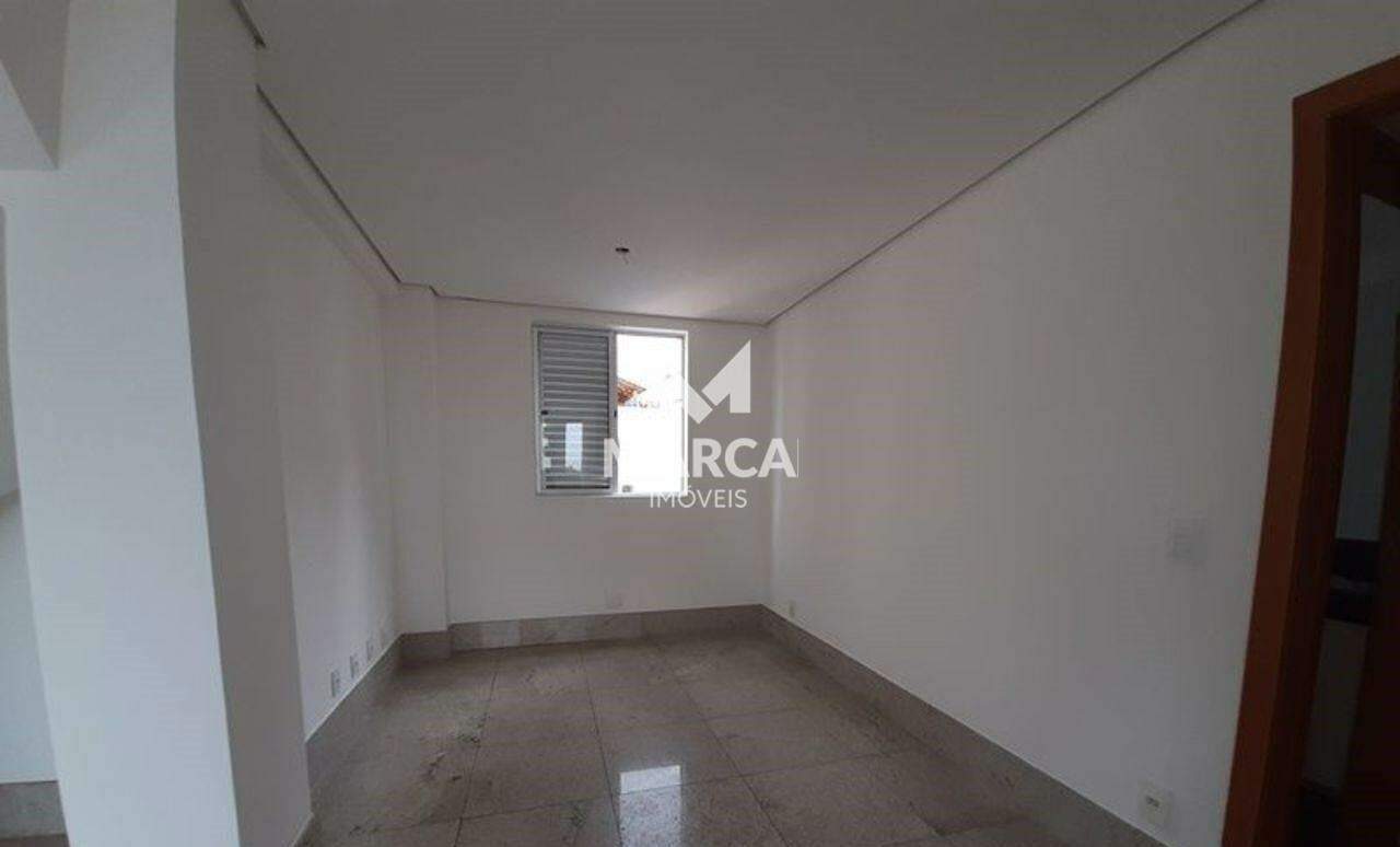 Cobertura para aluguel no Buritis: 