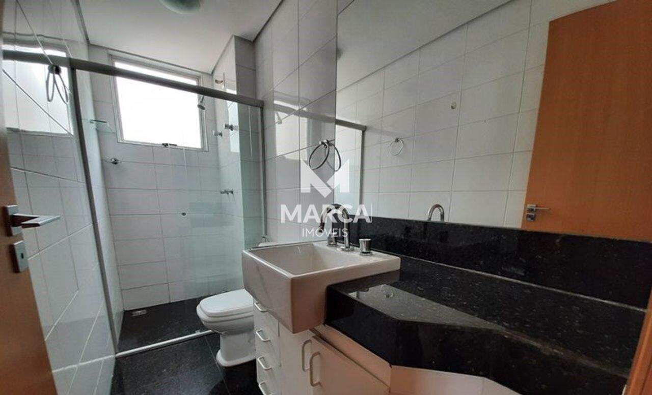 Cobertura para aluguel no Buritis: 