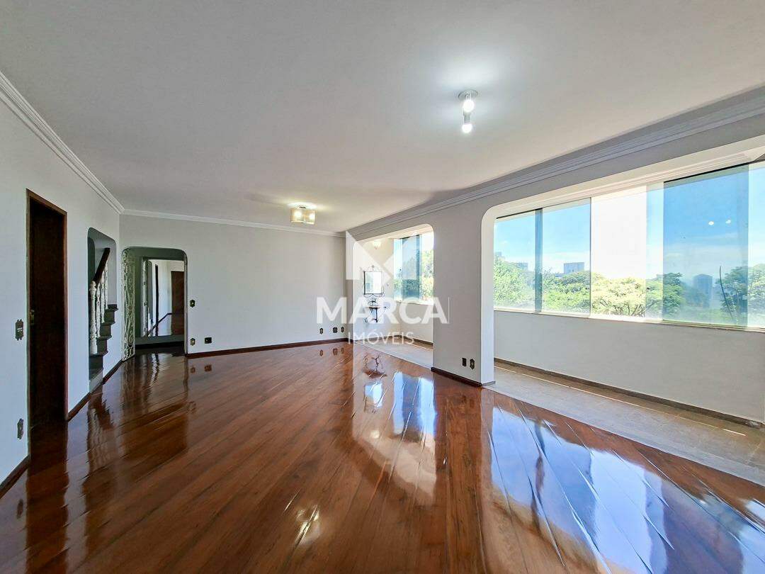 Cobertura para aluguel no Grajaú: 