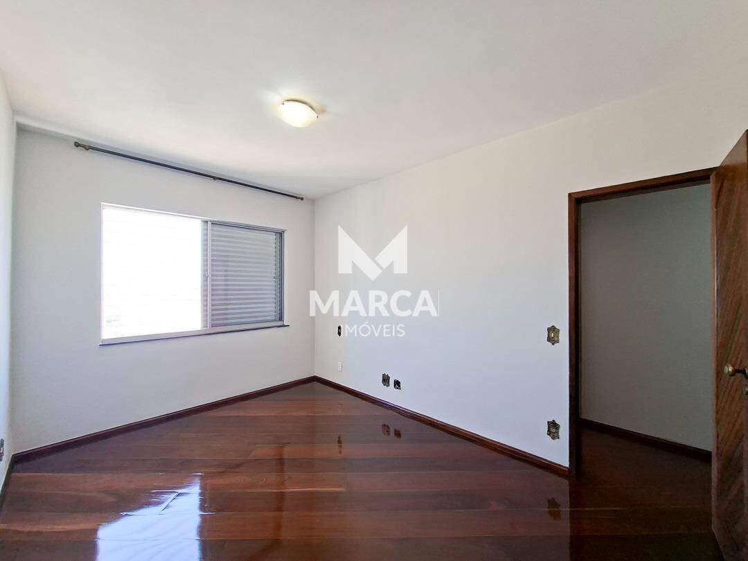 Cobertura para aluguel no Grajaú: 