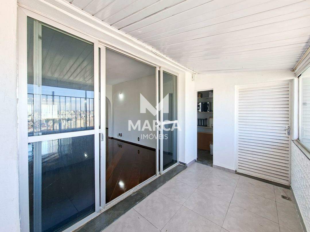 Cobertura para aluguel no Grajaú: 