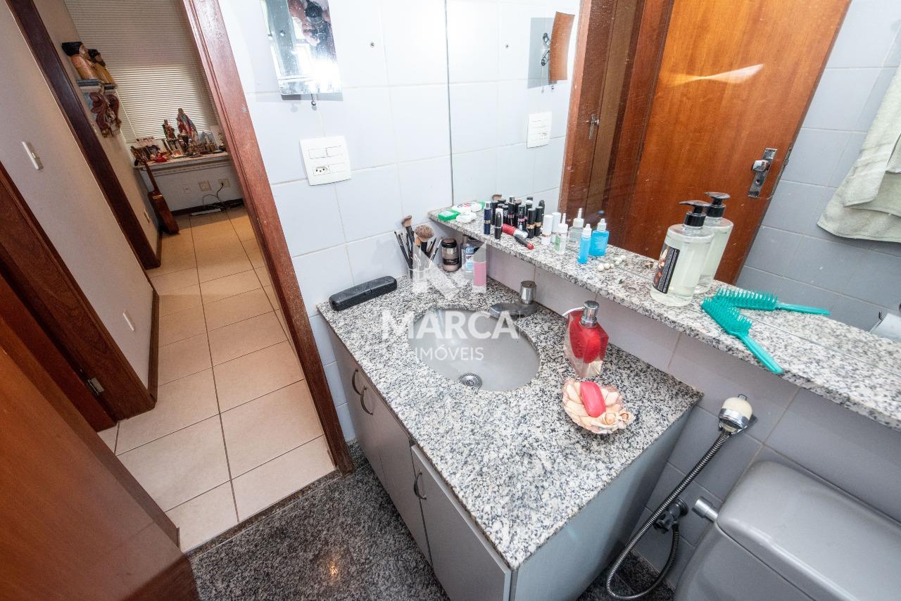 Apartamento à venda no Sion: 