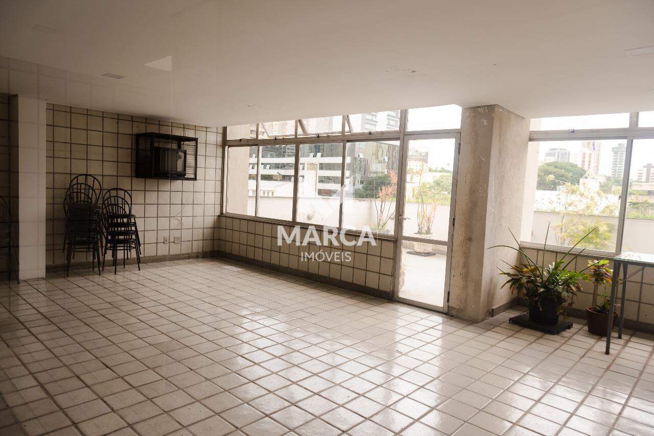 Apartamento para aluguel no Barro Preto: 