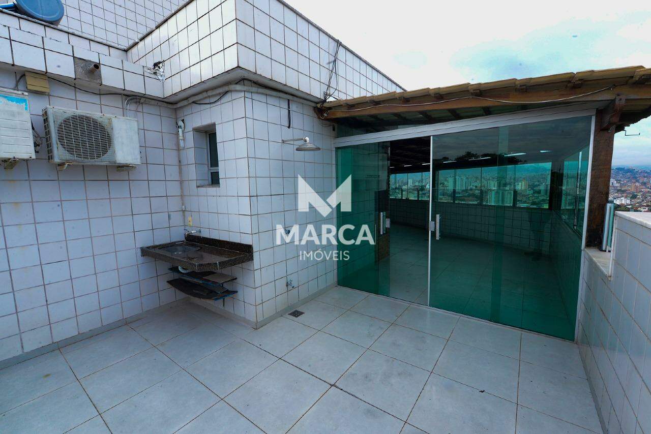 Cobertura para aluguel no Palmares: 