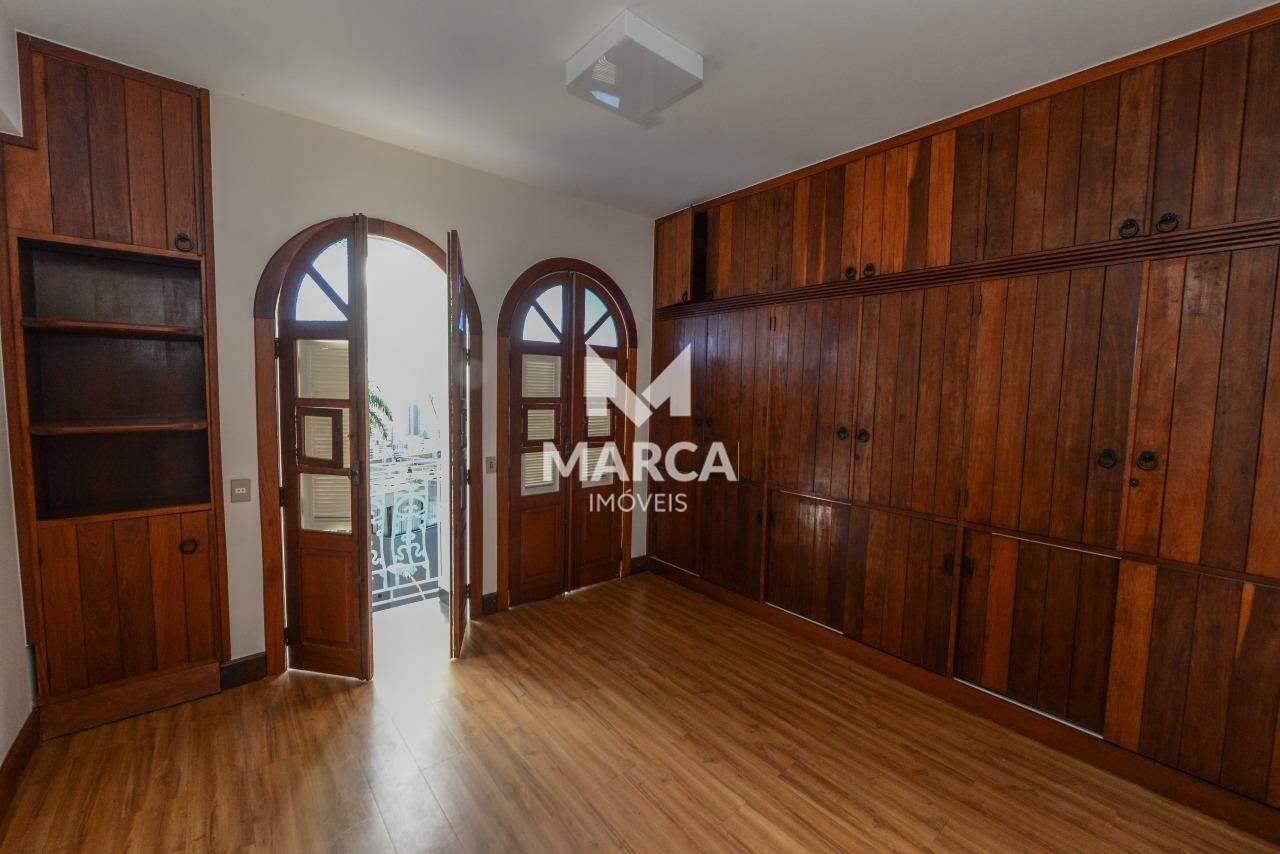Apartamento para aluguel no Mangabeiras:
