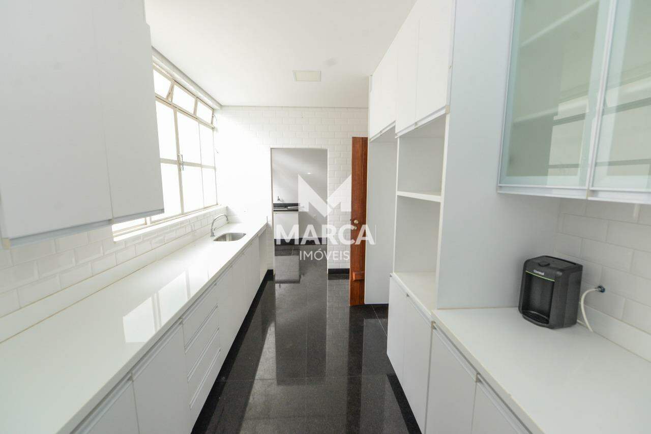 Apartamento para aluguel no Mangabeiras: