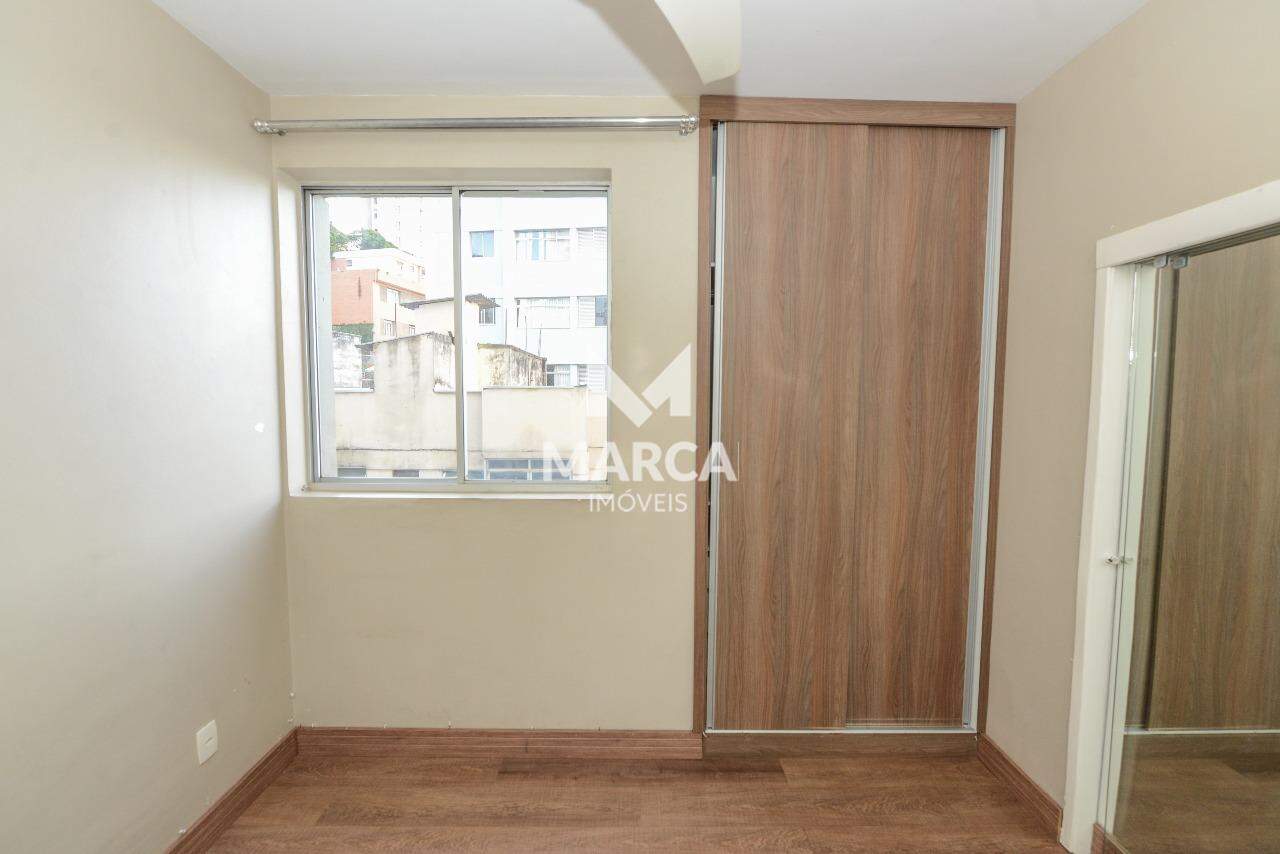 Apartamento para aluguel no Coração de Jesus: