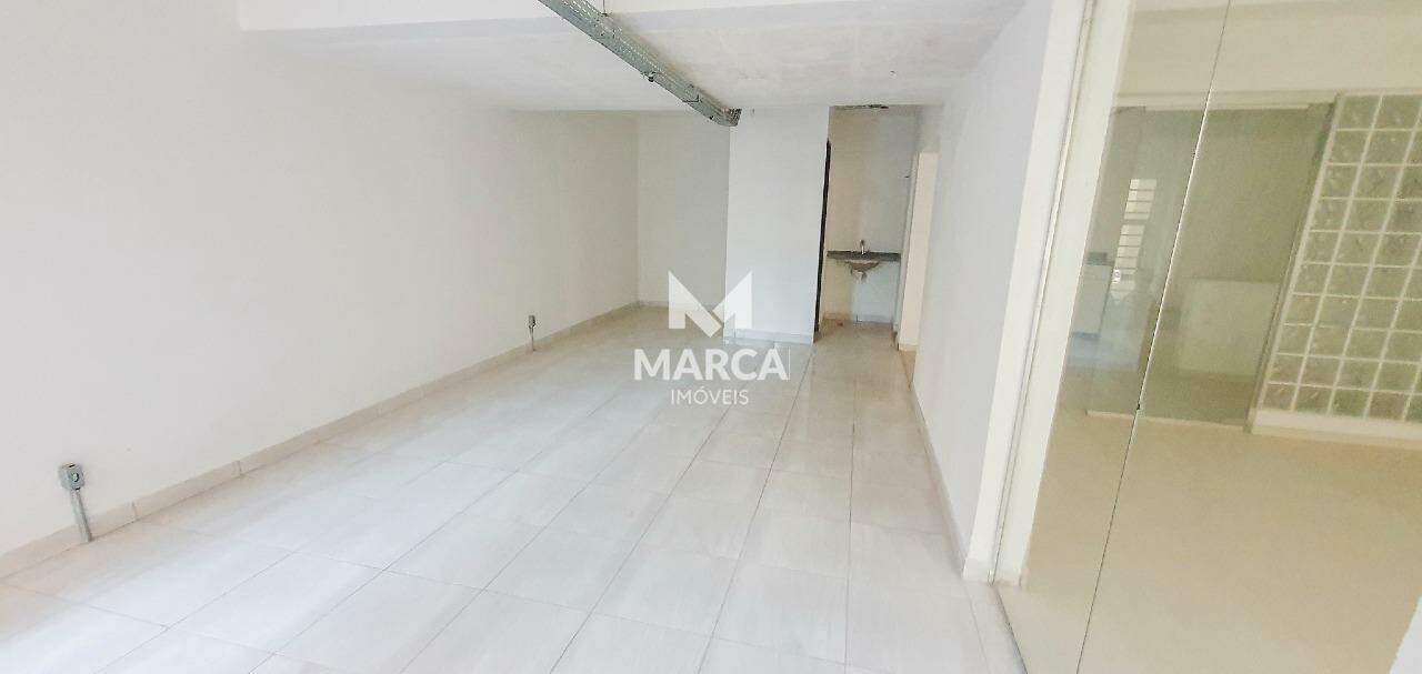 Loja para aluguel no Funcionários: