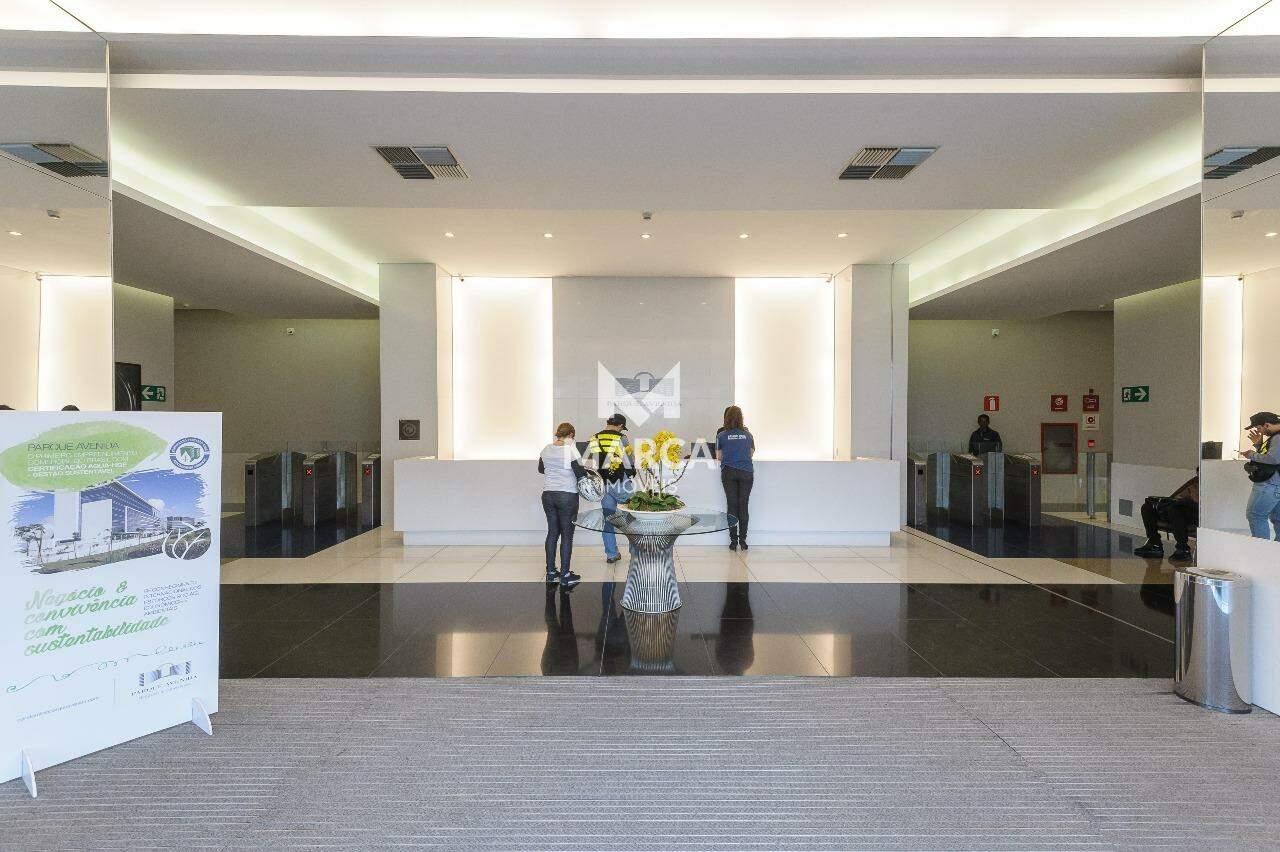 Sala para aluguel no Estoril: 